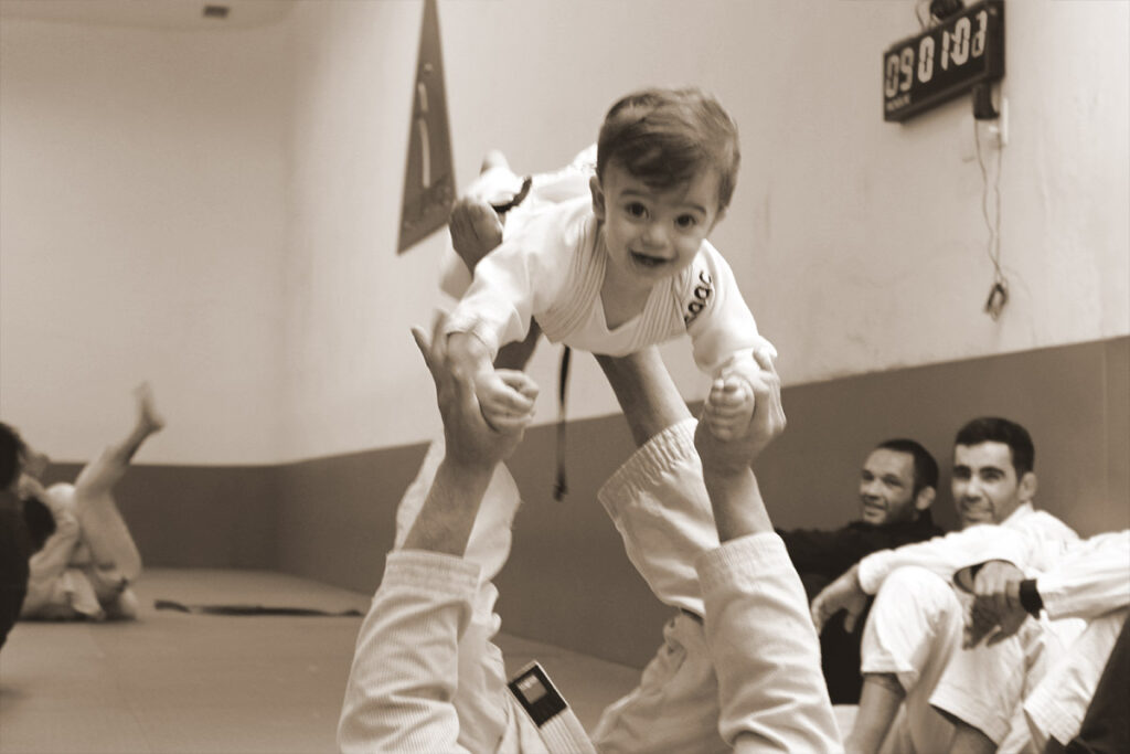 Jiu-Jitsu: a conexão entre pai e filho que ensina disciplina, coragem e resiliência